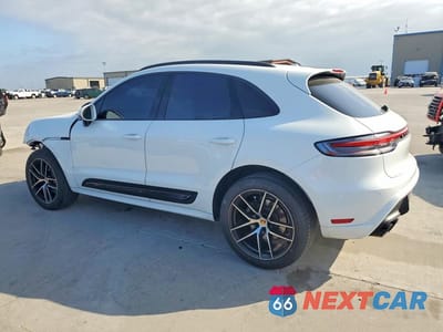 Drugie zdjęcie samochodu z przodu: 2024 PORSCHE MACAN BASE VIN:WP1AA2A53RLB10316 - miniatura