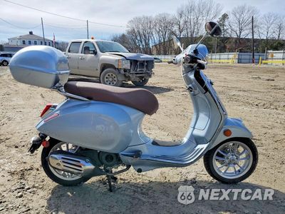 2022 VESPA PRIMAVERA 50 4V IE ZAPCA06B4N5105619 - główne zdjęcie licytacji z USA - miniatura