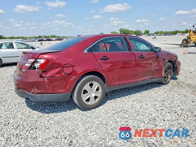 Trzecie zdjęcie samochodu z tyłu: 2017 FORD TAURUS POLICE INTERCEPTOR VIN:1FAHP2MK2HG135978 - miniatura