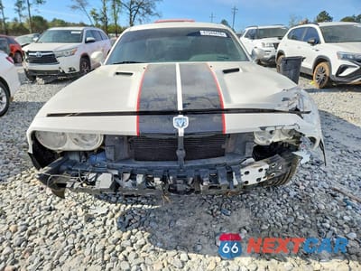 Piąte zdjęcie samochodu w środku: 2010 DODGE CHALLENGER SE VIN:2B3CJ4DV3AH179737 - miniatura