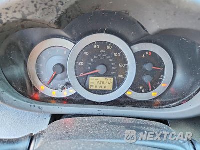 Zdjęcie 9 z 13 samochodu: 2007 TOYOTA RAV4 SPORT VIN:JTMZD32V475040701 - miniatura