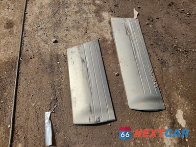 Zdjęcie 12 z 12 samochodu: 2000 SUBARU LEGACY OUTBACK VIN:4S3BH6653Y7625924 - miniatura