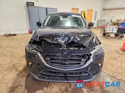 Piąte zdjęcie samochodu w środku: 2019 MAZDA CX-3 SPORT VIN:JM1DKFB75K0410272 - miniatura