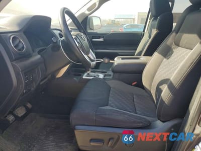 Zdjęcie 7 z 12 samochodu: 2021 TOYOTA TUNDRA SR5 VIN:5TFCY5F15MX027517 - miniatura