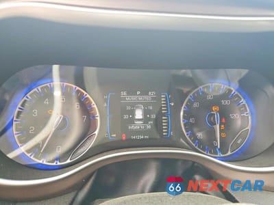 Zdjęcie 9 z 12 samochodu: 2017 CHRYSLER PACIFICA TOURING L VIN:2C4RC1BGXHR584360 - miniatura