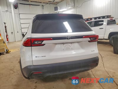 Zdjęcie 6 z 13 samochodu: 2024 TOYOTA GRAND HIGHLANDER HYBRID XLE VIN:5TDACAB57RS019889 - miniatura