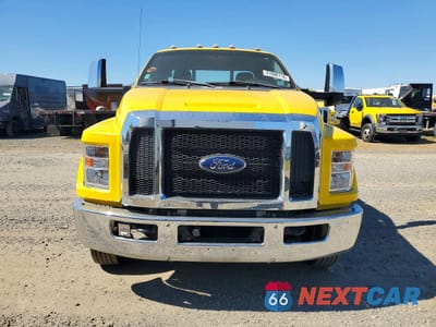 Piąte zdjęcie samochodu w środku: 2021 FORD F650 SUPER DUTY VIN:1FDWX6DE0MDF04542 - miniatura