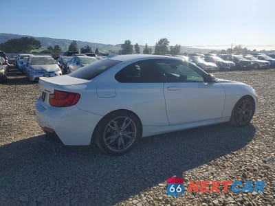 Trzecie zdjęcie samochodu z tyłu: 2016 BMW M235I VIN:WBA1J7C52GV359586 - miniatura