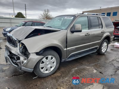 2004 LINCOLN TOWNHOUSE AVIATOR 5LMEU88H94ZJ24068 - główne zdjęcie licytacji z USA - miniatura