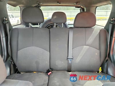 Zdjęcie 10 z 13 samochodu: 2010 MERCURY MARINER VIN:4M2CN8B71AKJ07128 - miniatura