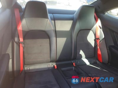 Zdjęcie 10 z 12 samochodu: 2014 MERCEDES-BENZ C 250 VIN:WDDGJ4HB9EG265805 - miniatura