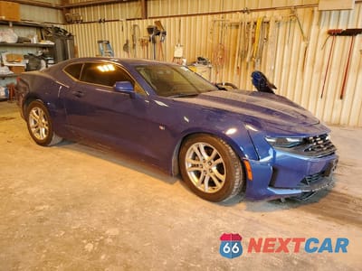 Czwarte zdjęcie samochodu z boku: 2019 CHEVROLET CAMARO LS VIN:1G1FB1RX2K0134918 - miniatura