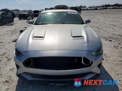 Piąte zdjęcie samochodu w środku: 2018 FORD MUSTANG GT VIN:1FA6P8CFXJ5185477 - miniatura