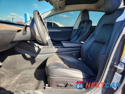Zdjęcie 7 z 13 samochodu: 2022 TESLA MODEL 3 VIN:5YJ3E1EA2NF131848 - miniatura