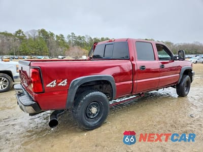 Trzecie zdjęcie samochodu z tyłu: 2006 CHEVROLET SILVERADO K2500 HEAVY DUTY VIN:1GCHK23D16F179209 - miniatura