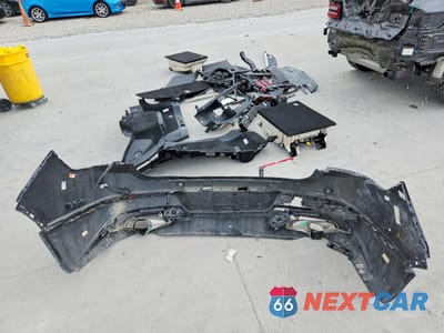 Zdjęcie 13 z 15 samochodu: 2024 GENESIS GV80 3.5T VIN:KMUHCESC1RU193003 - miniatura