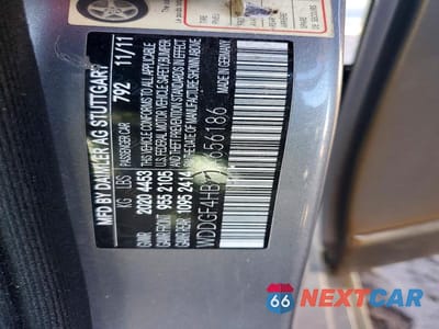 Zdjęcie 12 z 12 samochodu: 2012 MERCEDES-BENZ C 250 VIN:WDDGF4HBXCA656186 - miniatura
