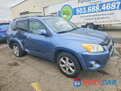 Czwarte zdjęcie samochodu z boku: 2010 TOYOTA RAV4 LIMITED VIN:JTMDK4DV4AD015720 - miniatura