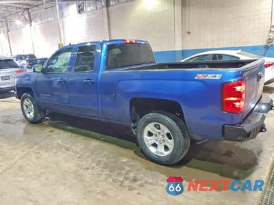 Drugie zdjęcie samochodu z przodu: 2017 CHEVROLET SILVERADO K1500 LT VIN:1GCVKREC7HZ243318 - miniatura
