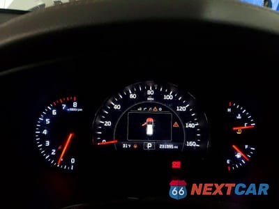 Zdjęcie 9 z 12 samochodu: 2016 KIA SORENTO SX V6 VIN:5XYPKDA59GG146668 - miniatura