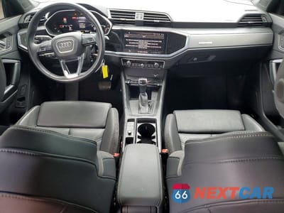 Zdjęcie 8 z 12 samochodu: 2022 AUDI Q3 PREMIUM PLUS S LINE 45 VIN:WA1EECF31N1128656 - miniatura
