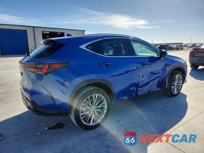 Trzecie zdjęcie samochodu z tyłu: 2022 LEXUS NX 350 PREMIUM VIN:2T2GGCEZ3NC006435 - miniatura