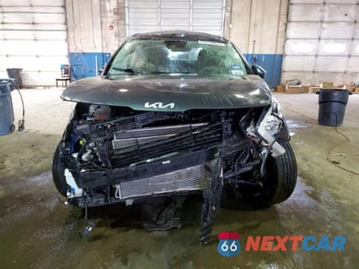 Piąte zdjęcie samochodu w środku: 2023 KIA SPORTAGE LX VIN:KNDPU3AF8P7160913 - miniatura