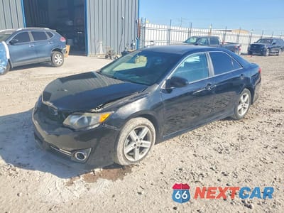 2014 TOYOTA CAMRY SE 4T1BF1FK8EU361459 - główne zdjęcie licytacji z USA - miniatura