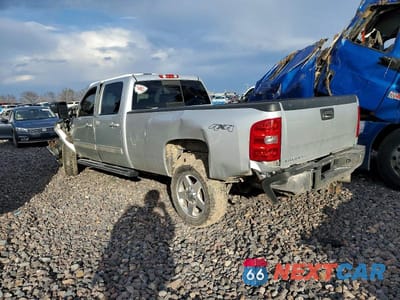 Trzecie zdjęcie samochodu z tyłu: 2014 CHEVROLET SILVERADO K3500 LT VIN:1GC4K0C87EF111212 - miniatura