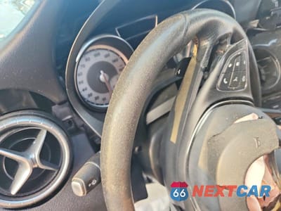 Zdjęcie 9 z 11 samochodu: 2016 MERCEDES-BENZ CLA 250 4MATIC VIN:WDDSJ4GB4GN359942 - miniatura