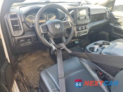 Zdjęcie 8 z 13 samochodu: 2021 RAM 5500 VIN:3C7WRMDJ5MG691542 - miniatura