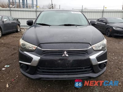 Piąte zdjęcie samochodu w środku: 2017 MITSUBISHI OUTLANDER SPORT ES VIN:JA4AR3AU3HZ003862 - miniatura