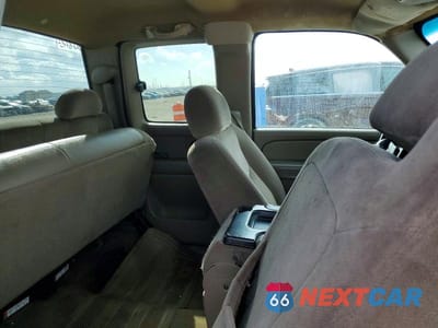 Zdjęcie 10 z 12 samochodu: 2005 GMC NEW SIERRA C1500 VIN:2GTEC19V351183410 - miniatura
