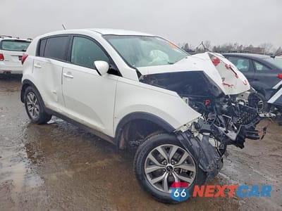 Czwarte zdjęcie samochodu z boku: 2014 KIA SPORTAGE LX VIN:KNDPB3AC3E7578773 - miniatura