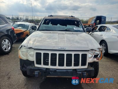 Piąte zdjęcie samochodu w środku: 2009 JEEP GRAND CHEROKEE LAREDO VIN:1J8GR48K49C525911 - miniatura