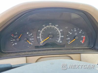 Zdjęcie 9 z 12 samochodu: 1999 MERCEDES BENZ E 300TD VIN:WDBJF25HXXA933808 - miniatura