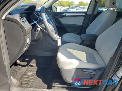 Zdjęcie 7 z 13 samochodu: 2022 VOLKSWAGEN TIGUAN S VIN:3VV1B7AX9NM012866 - miniatura