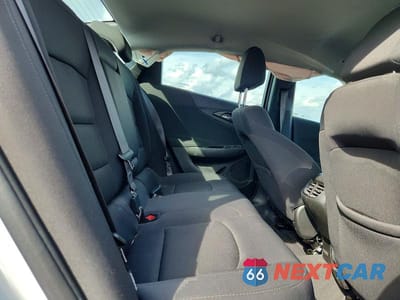 Zdjęcie 10 z 12 samochodu: 2022 CHEVROLET MALIBU LT VIN:1G1ZD5ST5NF135245 - miniatura