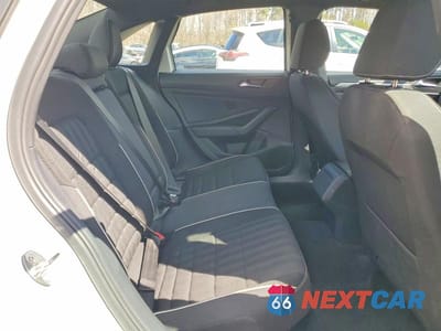 Zdjęcie 10 z 11 samochodu: 2024 VOLKSWAGEN JETTA SPORT VIN:3VWAM7BU5RM041216 - miniatura