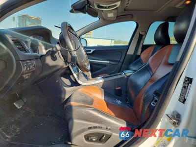 Zdjęcie 7 z 14 samochodu: 2017 VOLVO V60 CROSS COUNTRY PREMIER VIN:YV440MWK5H1038683 - miniatura