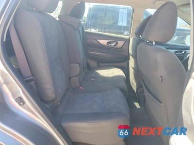 Zdjęcie 11 z 13 samochodu: 2016 NISSAN ROGUE S VIN:KNMAT2MT9GP659403 - miniatura