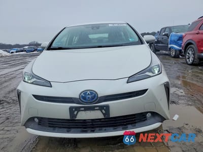 Piąte zdjęcie samochodu w środku: 2019 TOYOTA PRIUS LE AWD-E VIN:JTDL9RFU9K3004115 - miniatura