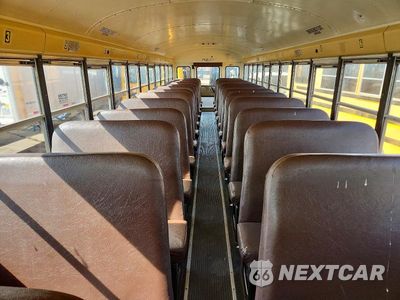 Zdjęcie 6 z 10 samochodu: 2011 IC CORPORATION CE SERIES SCHOOL - SCHOOL BUS VIN:4DRBUSKNXBB374796 - miniatura