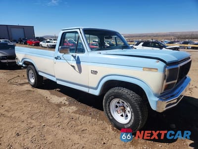 Czwarte zdjęcie samochodu z boku: 1985 FORD F150 VIN:1FTEF14Y1FPB06435 - miniatura