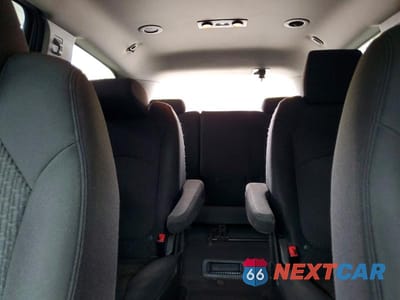 Zdjęcie 10 z 13 samochodu: 2011 CHEVROLET TRAVERSE LT VIN:1GNKRGED1BJ227625 - miniatura
