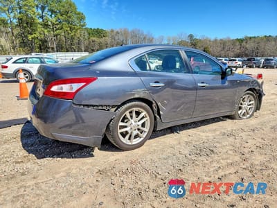 Trzecie zdjęcie samochodu z tyłu: 2009 NISSAN MAXIMA 3.5 S VIN:1N4AA51E19C804236 - miniatura