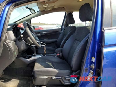 Zdjęcie 7 z 11 samochodu: 2016 HONDA FIT LX VIN:JHMGK5H50GX020125 - miniatura