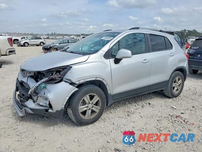 2021 CHEVROLET TRAX 1LT KL7CJPSB8MB326590 - główne zdjęcie licytacji z USA - miniatura