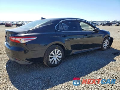 Trzecie zdjęcie samochodu z tyłu: 2019 TOYOTA CAMRY HYBRID LE VIN:4T1B31HK1KU516077 - miniatura