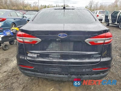 Zdjęcie 6 z 11 samochodu: 2019 FORD FUSION S VIN:3FA6P0G72KR229765 - miniatura